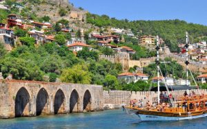 Pirate Boat Tour with Lunch From Alanya